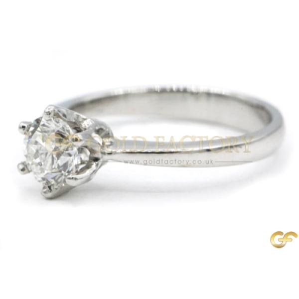 Solitaire Round Diamond Platinum Ring