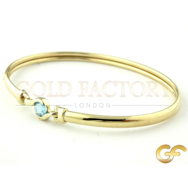 Minimalist Gold Bracelet With Blue Gemstone