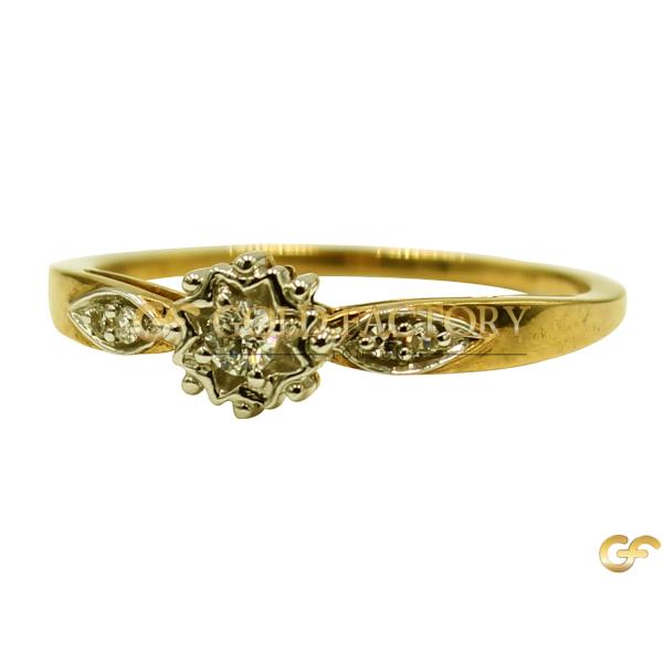 14ct Flower-Shaped Cluster Ring