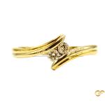  Curved Cz Gold Ring